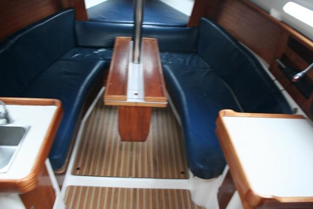 Dufour 30 Classic - Photo 3