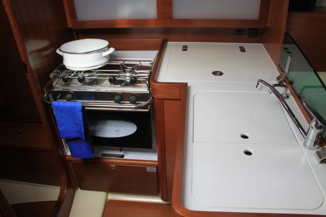 Dufour 34E - Photo 4