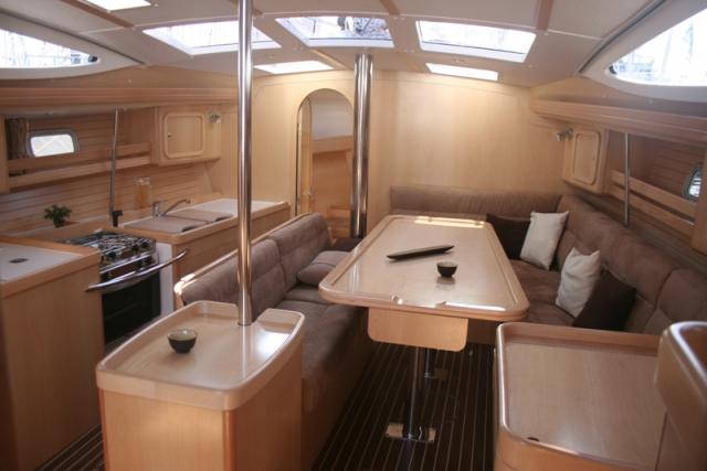 Feeling 39 - Photo 12