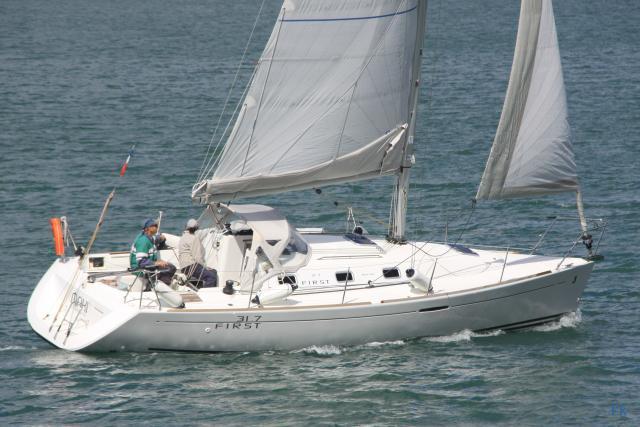 First 31.7 - Photo 9