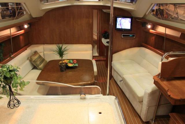 Hunter 41 DS - Photo 3