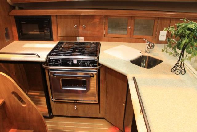 Hunter 41 DS - Photo 6