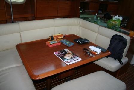 Sun Odyssey 43 DS - Photo 15