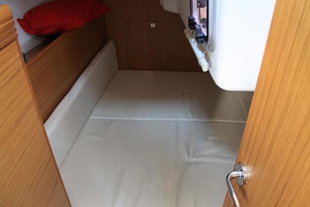 Sun Odyssey 30i - Photo 14