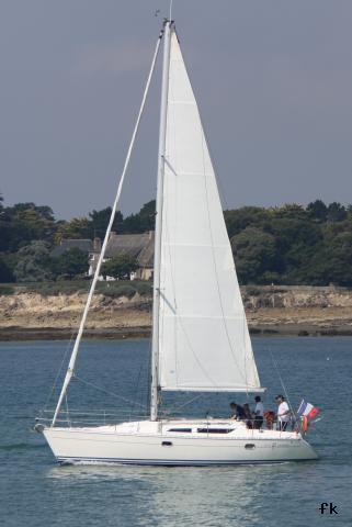 Sun Odyssey 33 - Photo 4