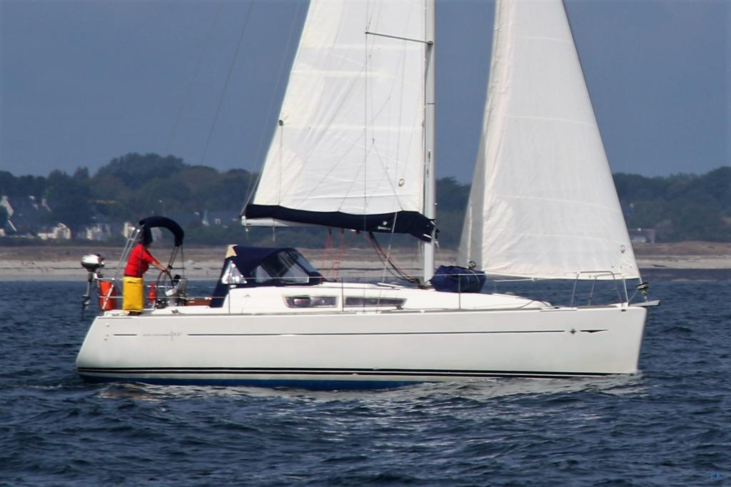 Sun Odyssey 33i - Photo 3