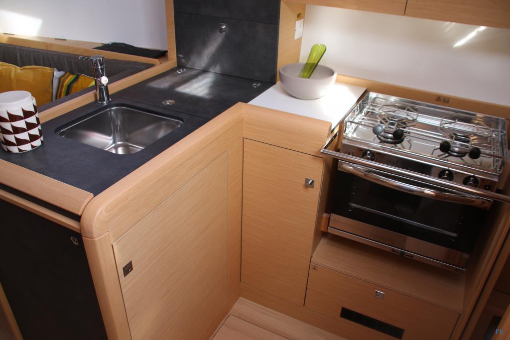 Sun Odyssey 349 - Photo 13