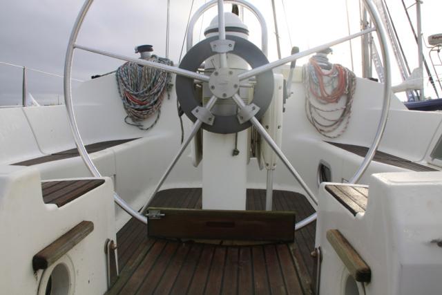 Sun Odyssey 37 - Photo 11